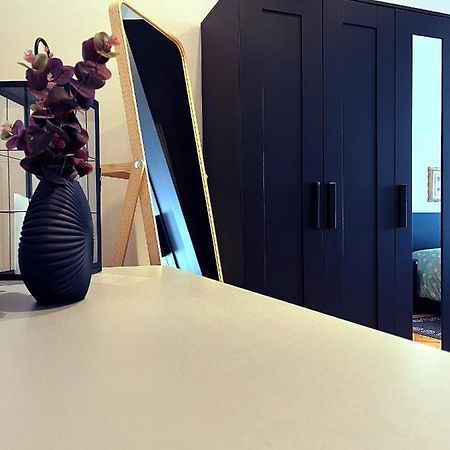The Lighthouse - Central Apartment Aosta Exterior photo